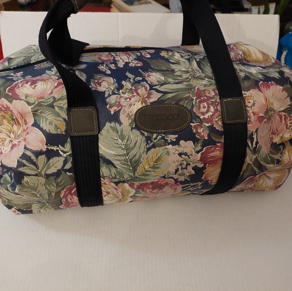 Protocol Bags Vintage Floral Duffle Bag Protocol Carryon Pastels Poshmark